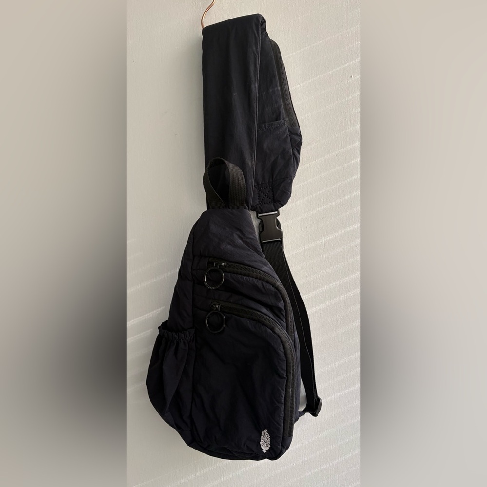 Black Sling Crossbody Bag with Ring Zippers - FREE PEOPLE - Picture 9 of 15
